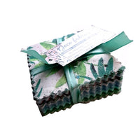 Dekorační mini látky pro patchwork 140 ks