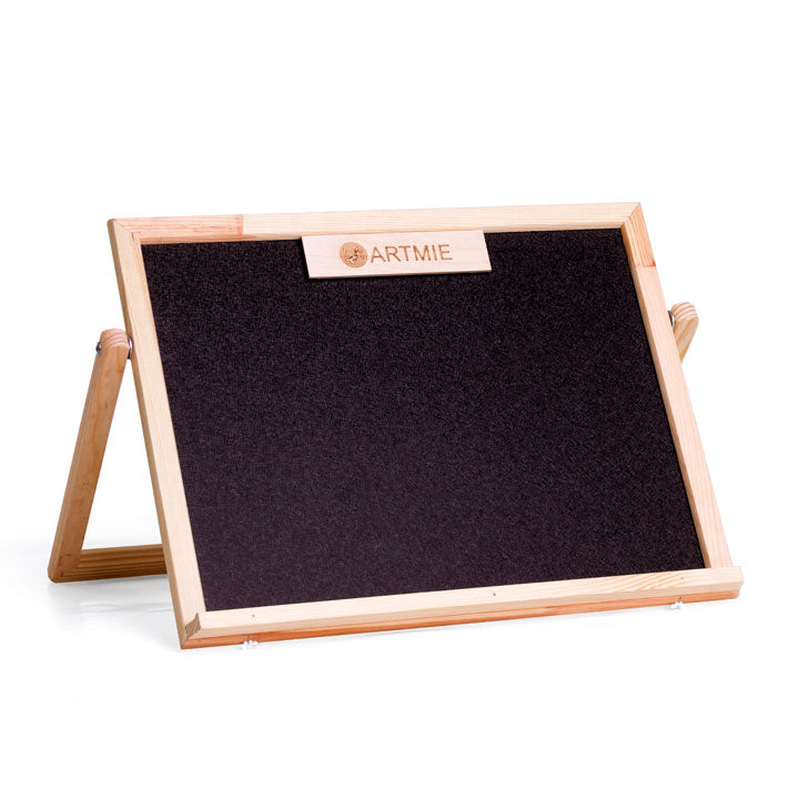 Dětská magnetická oboustranná tabule ARTMIE se stojanem 30 x 40 cm