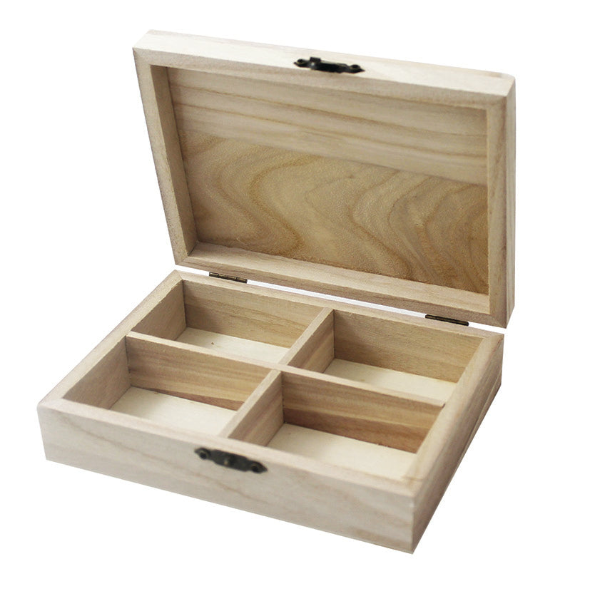 Dřevěná krabička se 4 přihrádkami 14 x 10 x 3,5 cm – plné víko