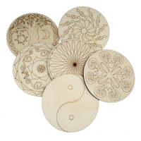 Kulatá dřevěná mandala – vzor 1