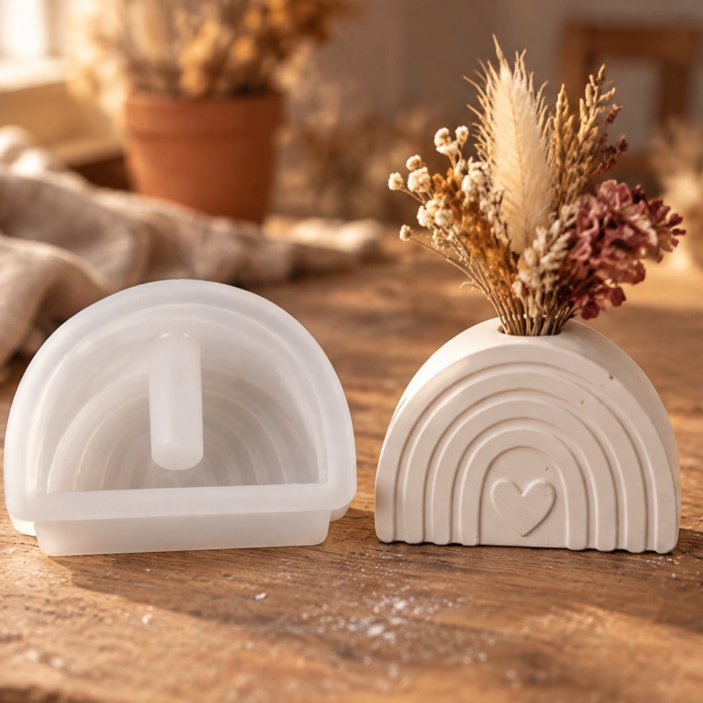 Silikonová forma na odlévání mini váziček na sušené květiny – duha – 6,4 × 4,9 cm