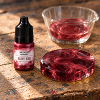 Tekutý metalický pigment do pryskyřice 5 ml – rubínově červená