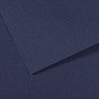 Tónovaný papír CANSON Mi-Teintes 50 x 65 cm – 160 g/m² – Indigo modrá 140