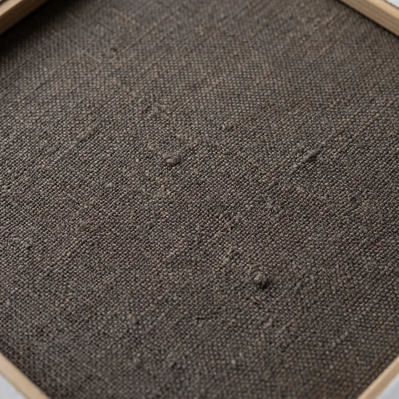 Surový len plátna MUSEAL — vazba 12,5 × 12,5 nitě/cm²